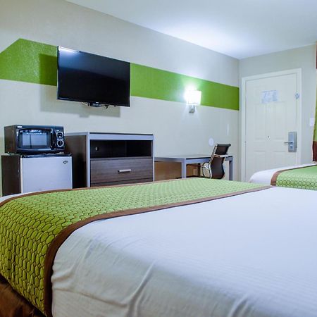 Days Inn & Suites By Wyndham Афіни Номер фото