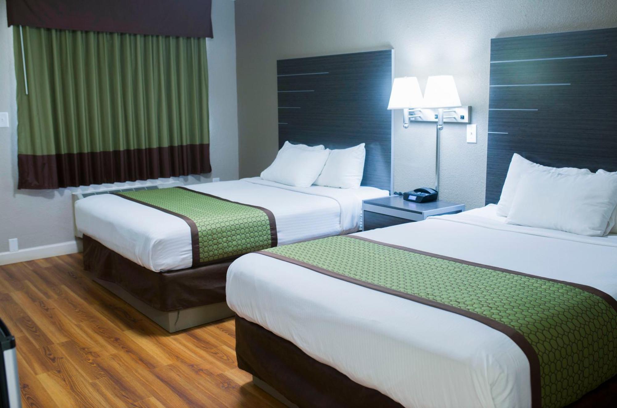 Days Inn & Suites By Wyndham Афіни Номер фото
