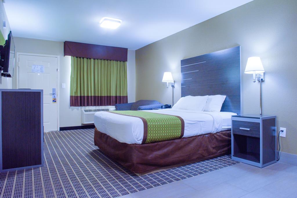 Days Inn & Suites By Wyndham Афіни Екстер'єр фото