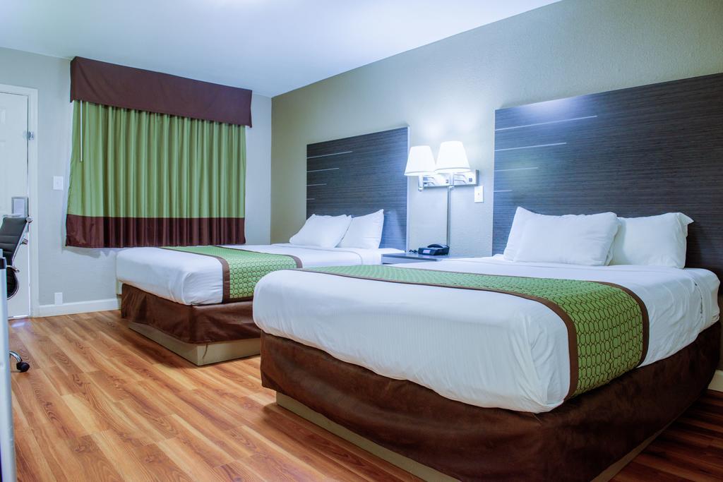 Days Inn & Suites By Wyndham Афіни Номер фото